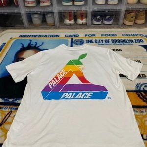 Palace t shirt